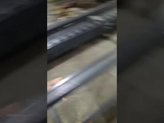 Montaggio di pannello solare - rotolo del sostegno che forma macchina per la pagina solare