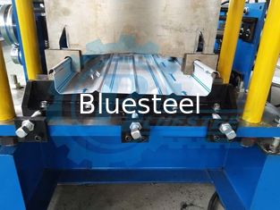 7.5KW PLC controllato 20-22 stazioni Standing Seam Roll Forming Machine per 0,3-1,2 mm