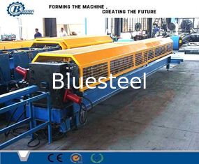 200-300 mm di larghezza di rotolamento Pipe di pioggia con velocità di produzione veloce