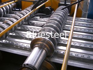 macchina di formazione di strato della piattaforma dell'asse di 70mm con 15-20m/min che forma velocità