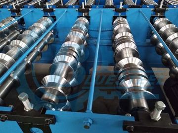 0.3-0.8 mm Spessore Macchina di modellazione a rotoli per tetti metallici 8-15 m/min Velocità di modellazione ± 2 mm Tolleranza di taglio