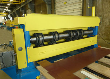 Linea di taglio personalizzata per bobine metalliche con 2000 mm Max Recoiler OD